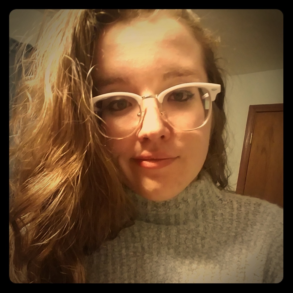 Meet your Posher, Kim